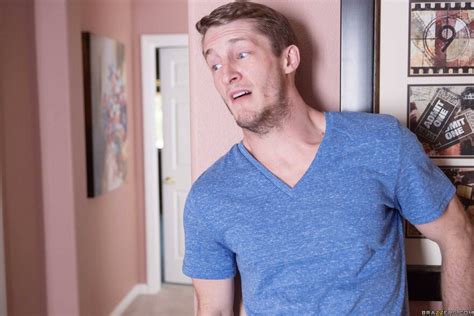 Brazzers Kendra Lust Sneaky Mom D C A D B Bb Fc D Porn Pic