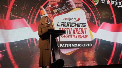 Bekerja Sama Dengan Bank Jatim Pemkab Mojokerto Luncurkan Kartu Kredit