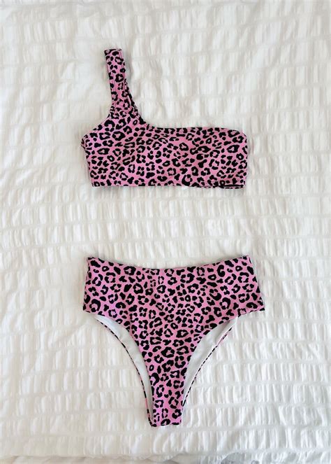 The Cutest One Shoulder Pink Bikini Set Size Medium Gem