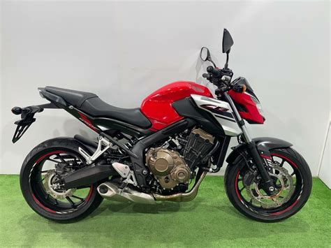 Купить б у Honda CB 650F инжектор 6 передач во Владивостоке красный naked bike 2017 года на
