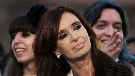 La Uif Pidió Mandar A Juicio Oral A Cristina Kirchner Y Sus Hijos Por