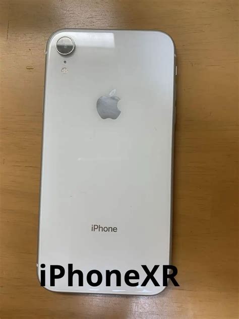 Iphone Xr White 64 Gb Simフリー メルカリ