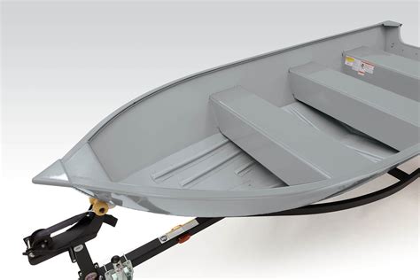 2019 Guide V 14 Tracker Deep V Utility Boat