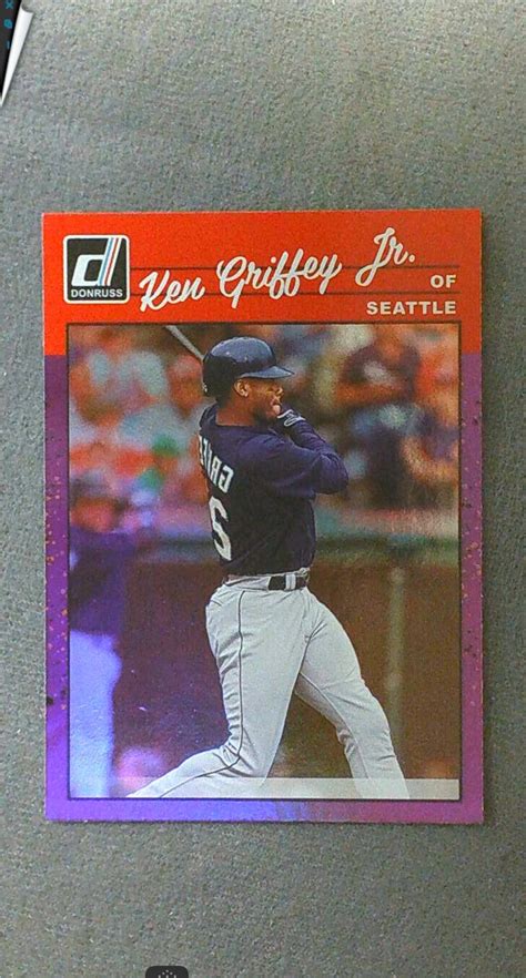 Donruss Retro Variation Purple Holo Ken Griffey Jr Mariners