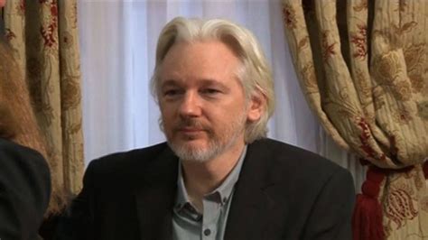 Pictures Of Julian Assange