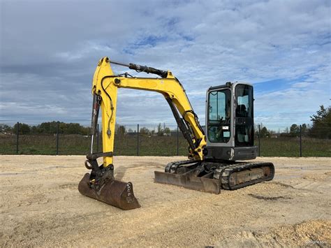 New Holland E B Sr Kaivinkone Nettikone