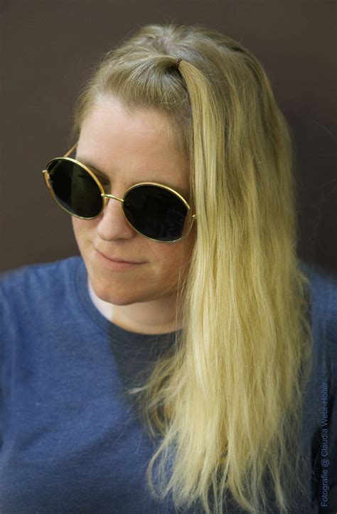 Pin auf Linda Farrow