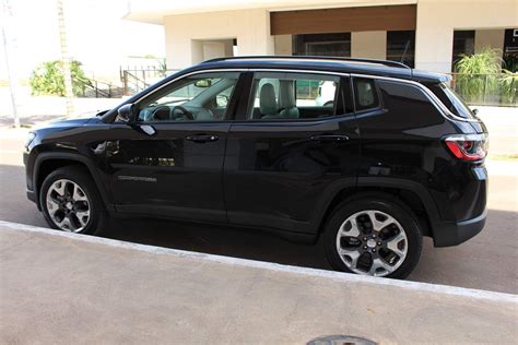 Jeep Compass 2018 tem aumento de preços de até R 2 mil