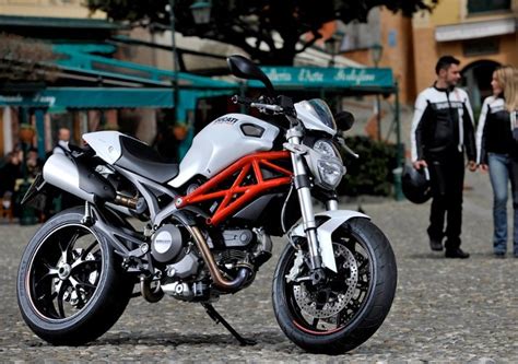 New Naked Monster From Ducati The Autoevolution