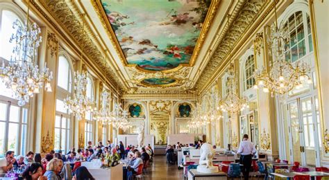 The Restaurant with Beautiful Decoration Inside Musee D`orsay Editorial ...