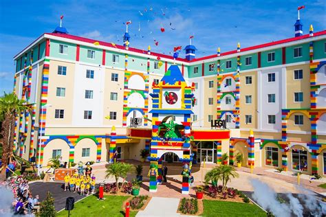 A LEGO Hotel Has Opened In Florida And It Looks Absolutely Immense