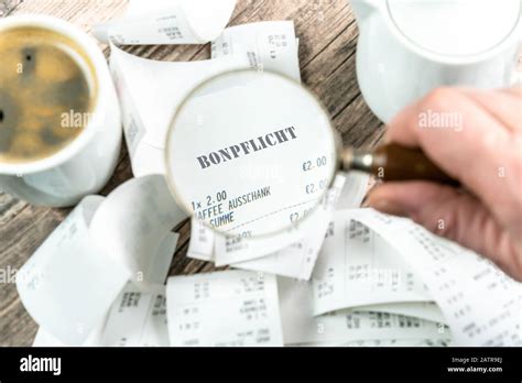 Check Receipts Hi Res Stock Photography And Images Alamy