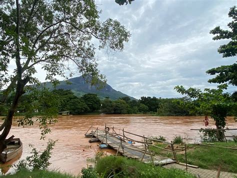 Nível do rio Doce atinge cota de inundação e pode subir ao longo do dia