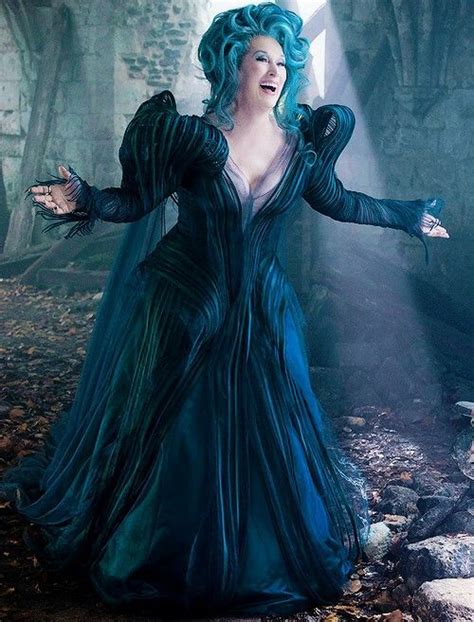 Meryl Streep As The Witch Meryl Streep Into The Woods Movie