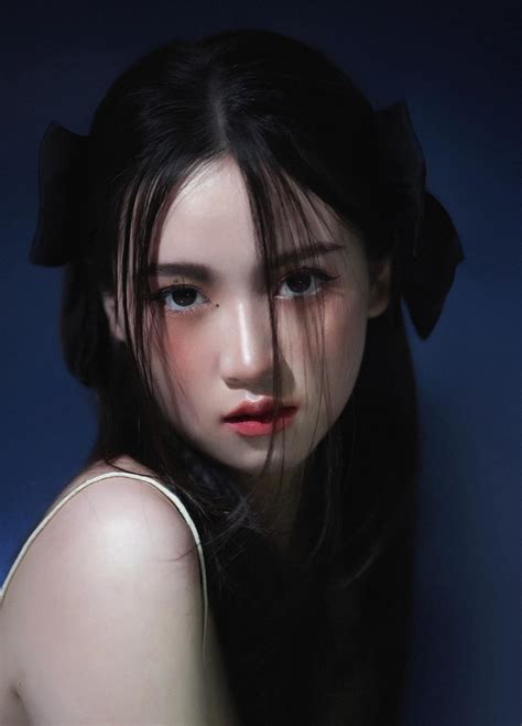Không xui như hot girl bắp cần bơ nữ sinh K được khen nức nở khi cosplay Jisoo có người nói