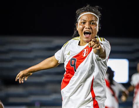 Perú Domina A Ecuador En El Sudamericano Sub 20 Femenino La Razón