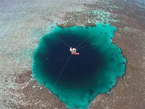 Cient Ficos Descubren El Agujero Azul M S Profundo Del Mundo En M Xico