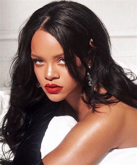 Photo Riri Rihanna Flawless Beauty