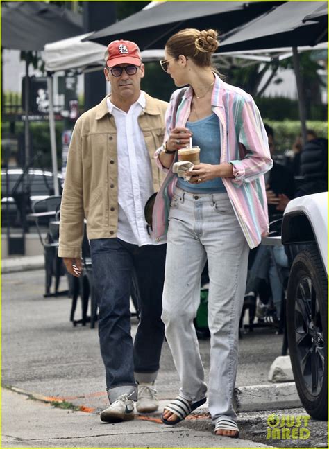 Jon Hamm Fiancee Anna Osceola Grab A Drink While Running Errands