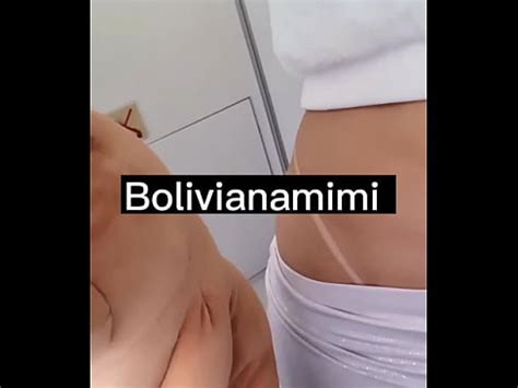 Squirt Na Cara Do Ursinho No Banheiro Do Aviao Vem Ver No Bolivianamimi Tv Xvideos