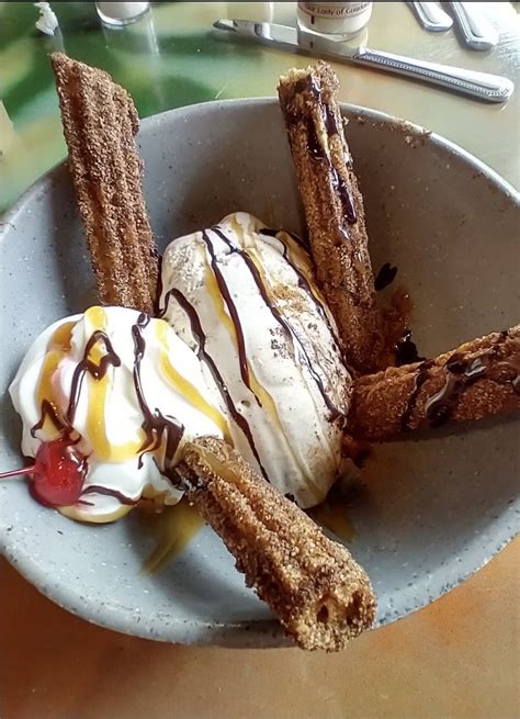 Churro Sundae Menu Luckys Taqueria And Cantina Mexican Restaurant