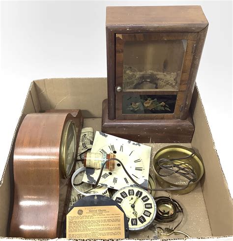 Lot Vintage Clock Parts Cases Movements Ge