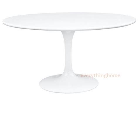 Round White Tulip Flower Styl Dining Table Lacquered Chip Resistant