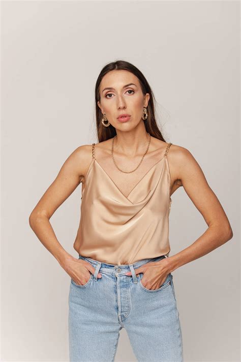 Top Lui Nude STORE SHOP ALL STORE T SHIRT BLOUSES STORE SPRING SUMMER COLLECTION