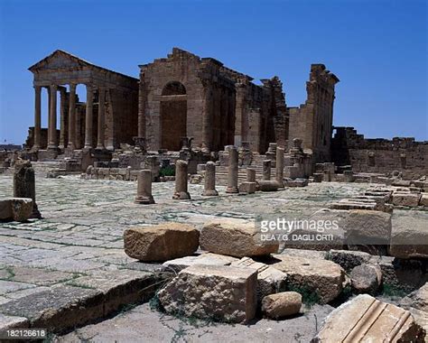 Temple Of Capitoline Triad Photos And Premium High Res Pictures Getty