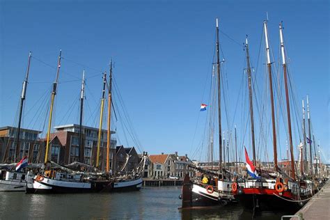 De Friese Steden Met Elkaar Verbonden Door Meren Sloten En Kanalen