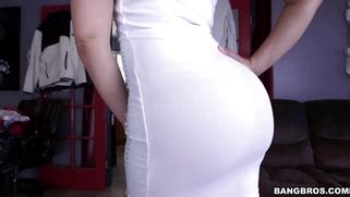 Anikka Albrite Teasing In A Skin Tight Dress That Accentuated Her Onion Booty Porn Movies Movs