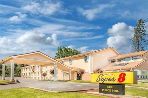 Super 8 By Wyndham Ashland Ashland Or 2021 Updated Prices Deals