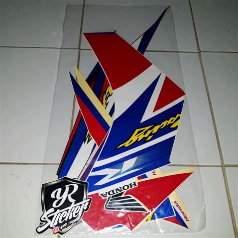 Jual Striping Sticker Lis Honda New Blade R Karbu Body Merah