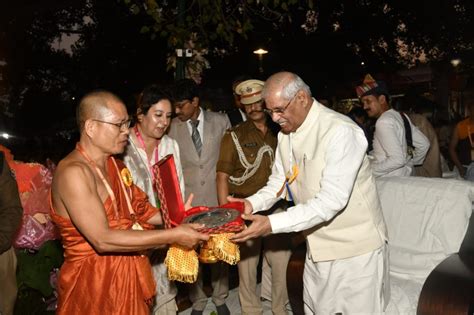 Honorable Governor At The 18th International Tipitaka Jap Mahotsav In Bodh Gaya Raj Bhavan