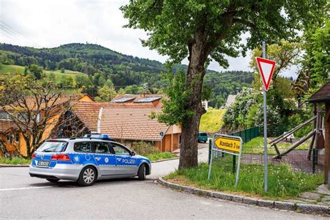 Bluttat In Zell Kein Aus Dem Ruder Gelaufener Raub Sondern