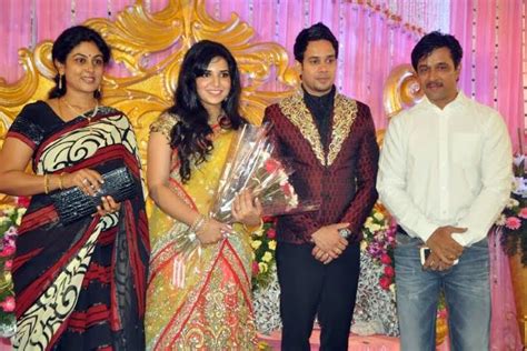 Wedding Pictures Wedding Photos: Actor Bharath Wedding, Bharath Wedding ...