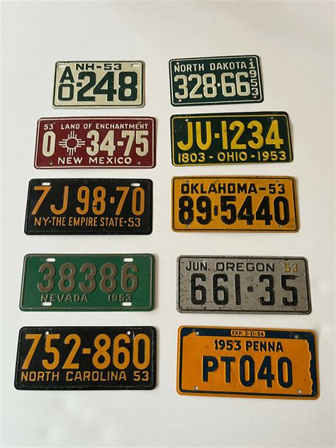 You Choose Vintage 1953 Mini Metal Cereal Box Bicycle License Plates