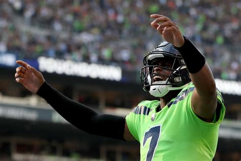 Seahawks Qb Geno Smith Trademarks Iconic Quote Delivered After Beating Russell Wilson Yahoo Sports