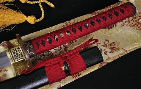 Clay Tempered Unokubi Zukuri Blade Eagle Tsuba Japanese Samurai Sword