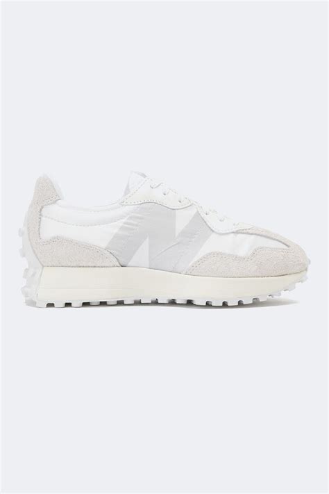 New Balance 327 Munsell White Stylerunner