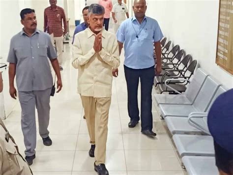 Tdp Chief Chandrababu Naidu Produced In Acb Court In Vijayawada