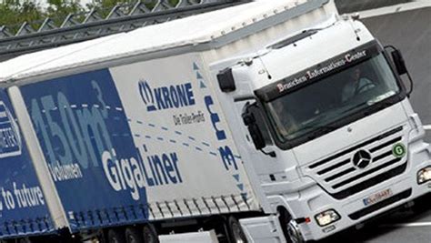 Les M Ga Camions De Tonnes Vont D Bouler Sur Nos Routes Ladepeche Fr