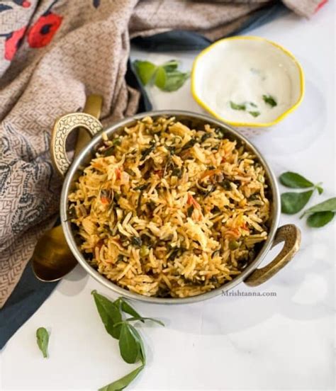 Methi Pulao Fenugreek Leaves Rice Simple Sumptuous Cooking