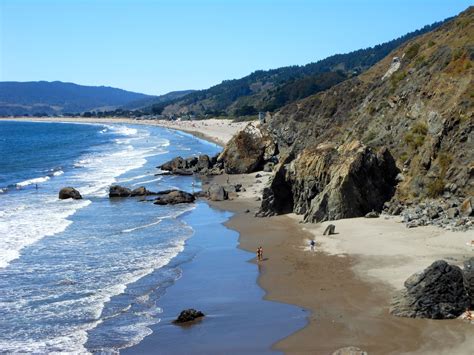 Red Rock Beach From The Trailhead Marin County Ca Places To See