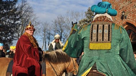 Święto Trzech Króli w regionie Gdzie i kiedy przejdą świąteczne