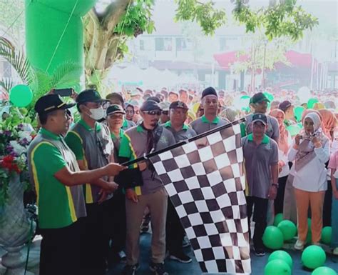 Jalan Sehat Kerukunan Tokoh Lintas Agama Kabupaten Kediri Sepakat Jaga