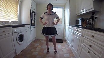 Esposa En Uniforme Escolar Bailando Striptease XVIDEOS