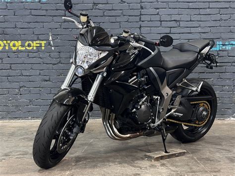 Купить б у Honda CB 1000R инжектор 6 передач в Санкт Петербурге чёрный naked bike 2008 года на