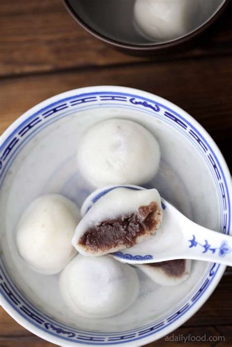 Glutinous Rice Balls with Red Bean Paste (Tang Yuan) - | A Daily Food