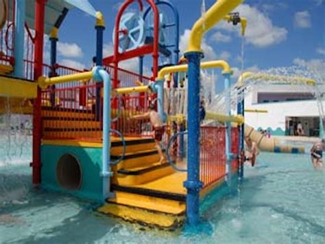 Calypso Bay Waterpark in Royal Palm Beach | Florida - on FamilyDaysOut.com